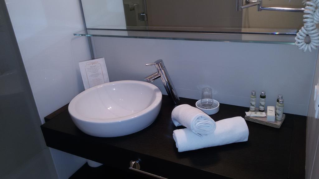 Relais Del Borgo Hotel & Spa 4 Stelle Staffolo Quarto foto